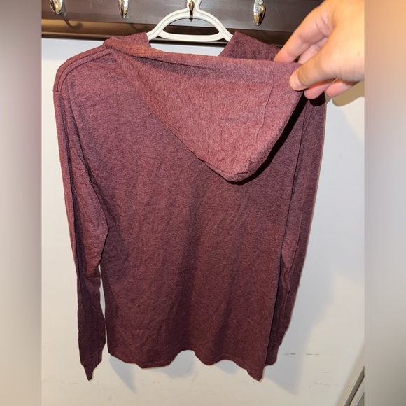 NWT Kinetix Casual Luxury men's long-sleeve tee hoodie Maroon Size Medium - Picture 6 of 7